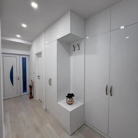 Apartment Maja